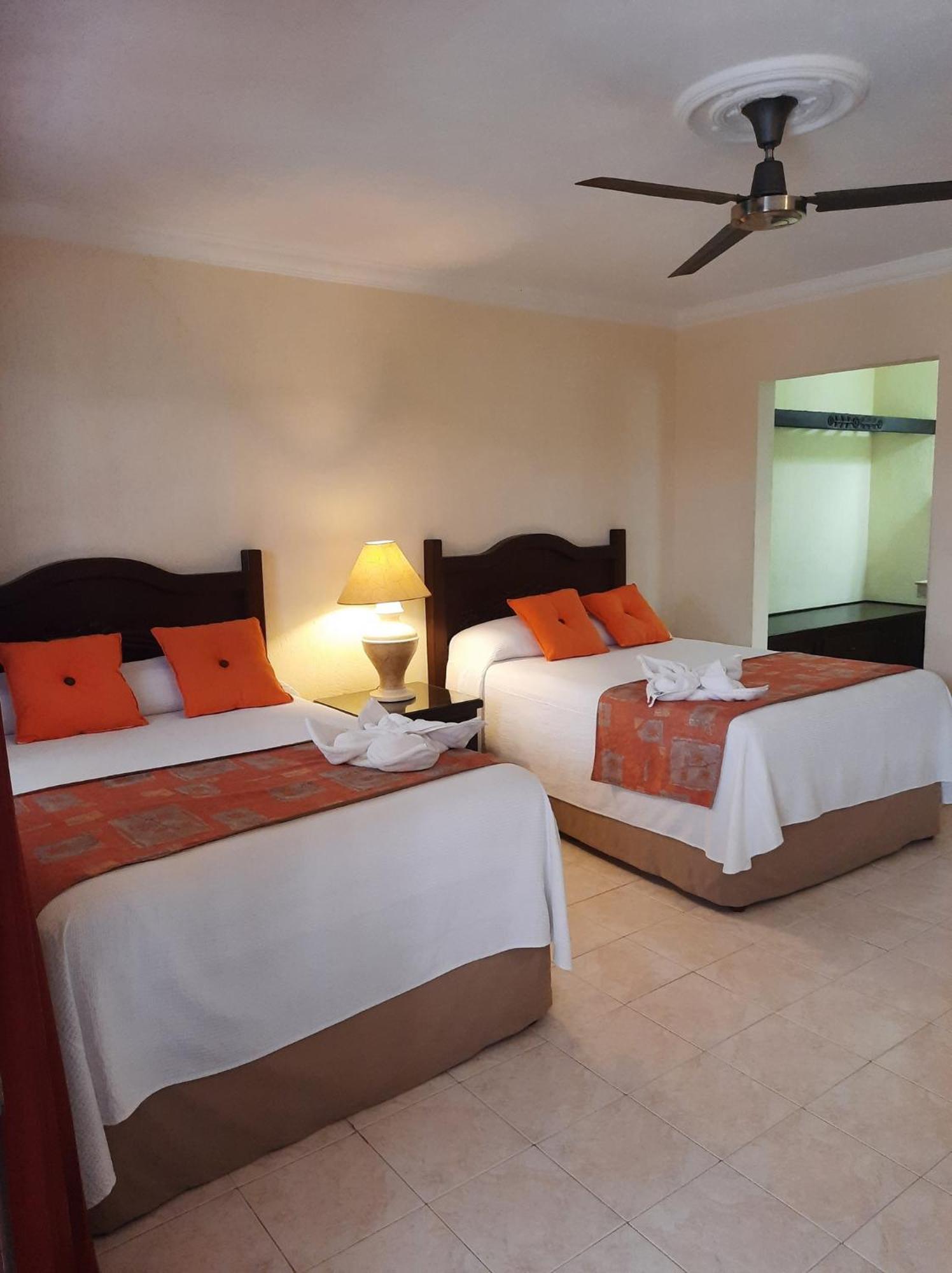 Hotel Zaci Valladolid  Kültér fotó